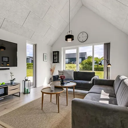 Comfortable And Newer House With A View - Sj412 *