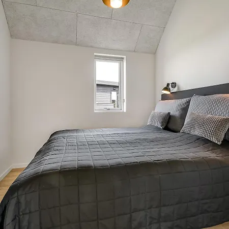 Comfortable And Newer House With A View - Sj412